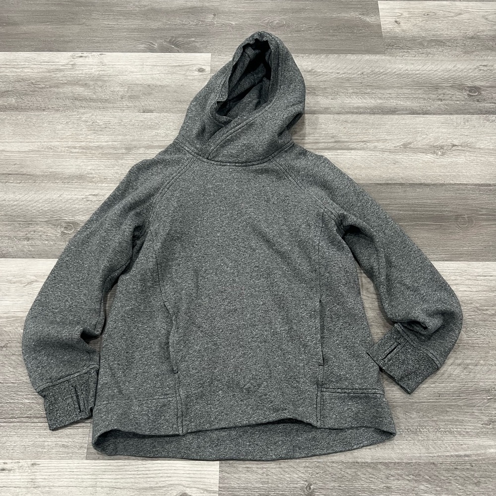 Lululemon sweatshirt size 6 excellent condition